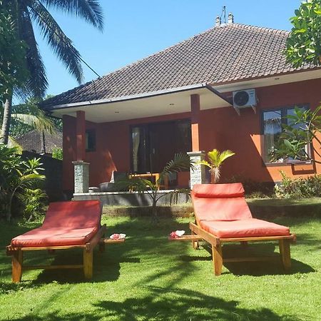 Gede'S Homestay Tejakula Exterior photo