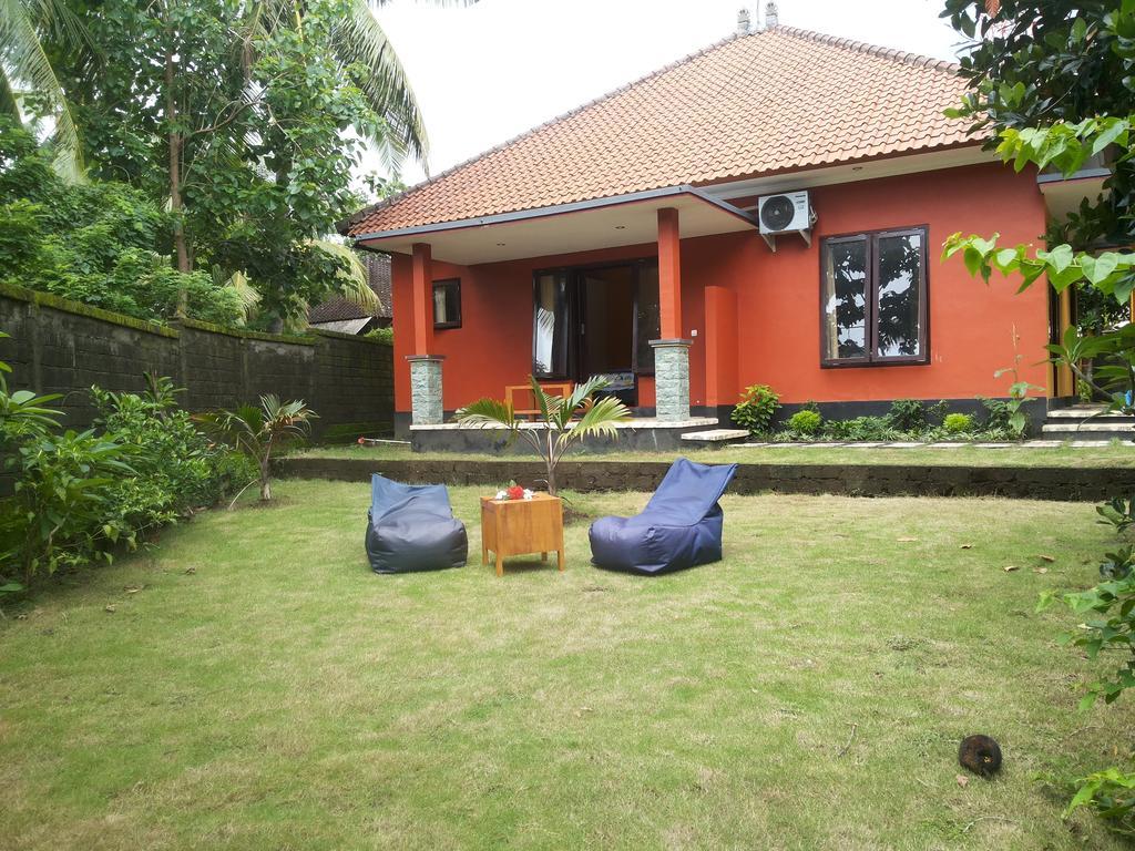 Gede'S Homestay Tejakula Exterior photo