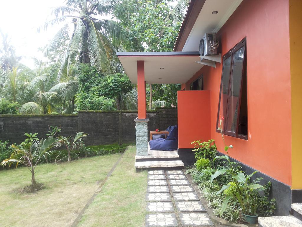 Gede'S Homestay Tejakula Exterior photo